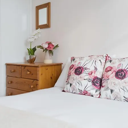 Bright Cosy Central Apt Sleeps 4 Bac593 Dublin